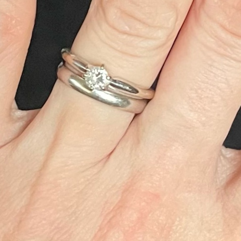 14k white gold wedding/engagement ring